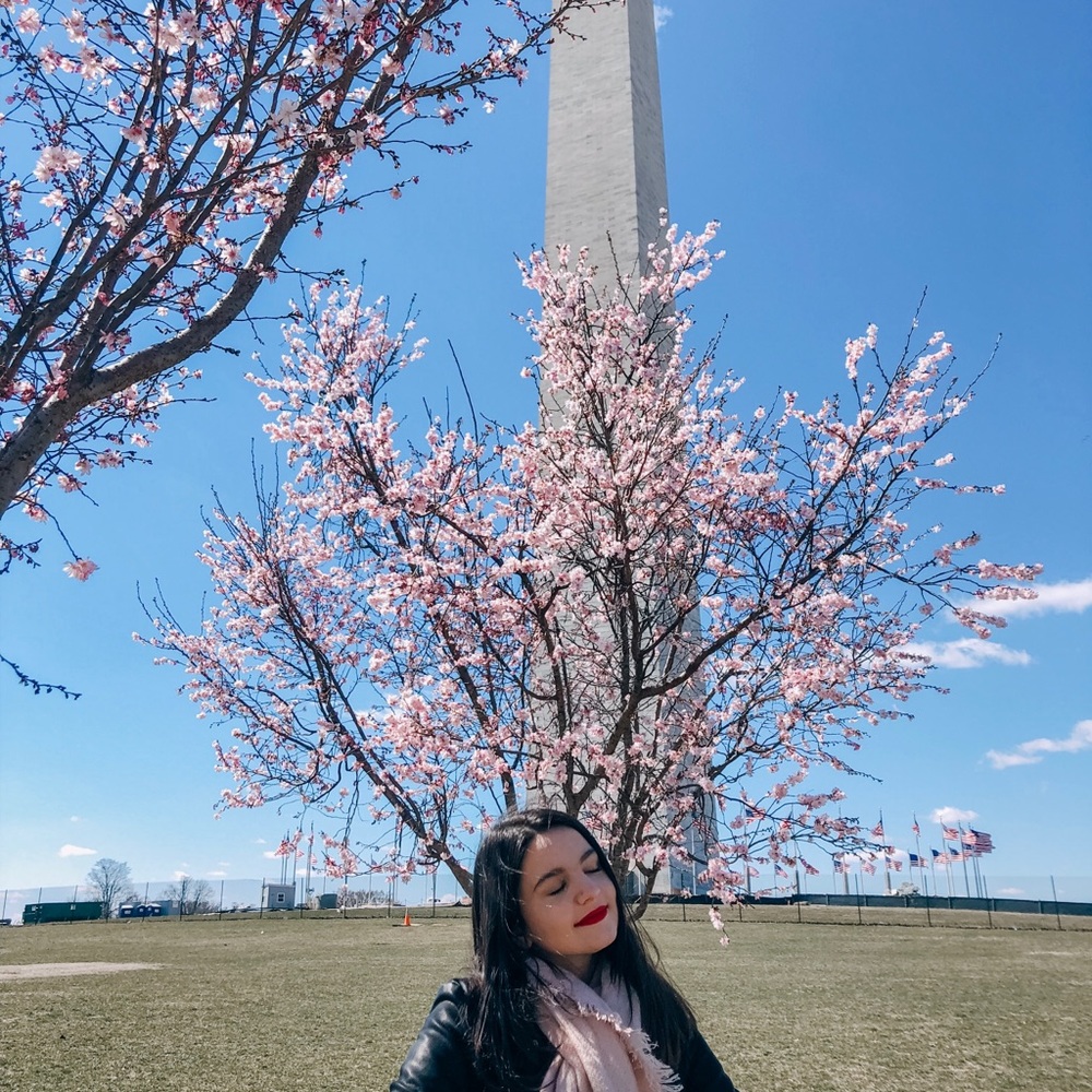 Meet your Posher, Danielle